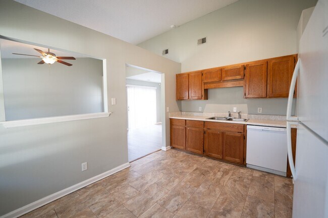 Building Photo - Available Soon!