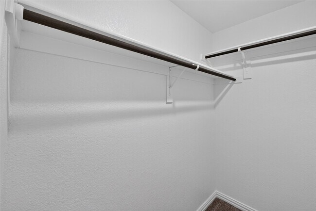 Building Photo - 3533 Cricket Dr