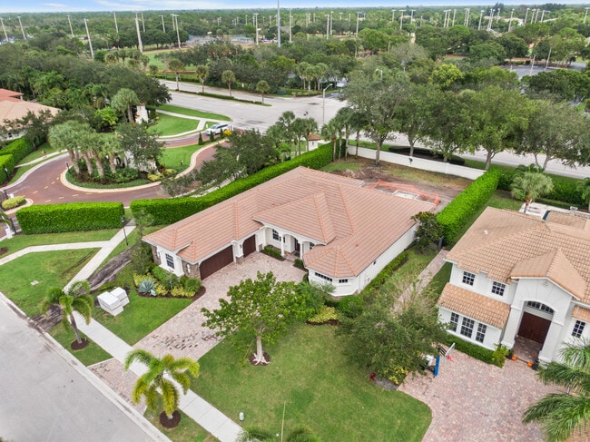 Building Photo - 301 Rudder Cay Way