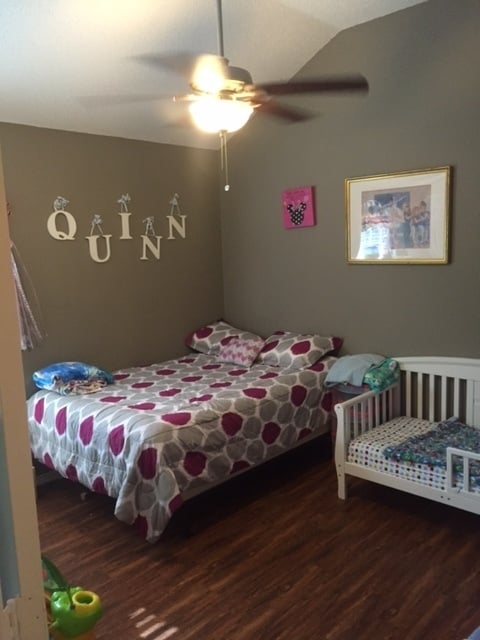 Building Photo - Spacious 3/2/2 in Allen! Laminate Wood Flo...