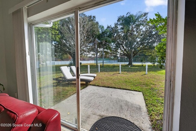 Building Photo - 1850 Emerald Green Cir