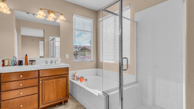 Building Photo - 37523 Durwent Dr