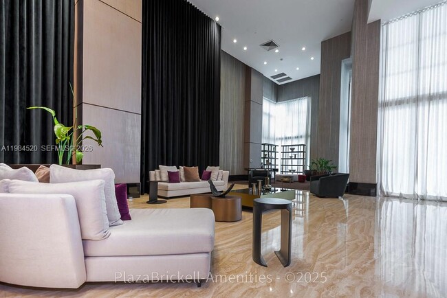 Building Photo - 950 Brickell Bay Dr