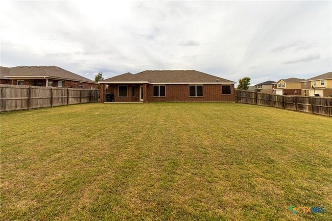 Building Photo - 5500 Leather Dr