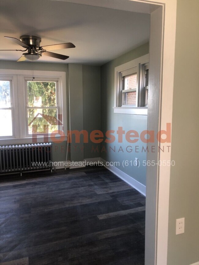 Building Photo - 3 BEDROOM LINWOOD HOME!