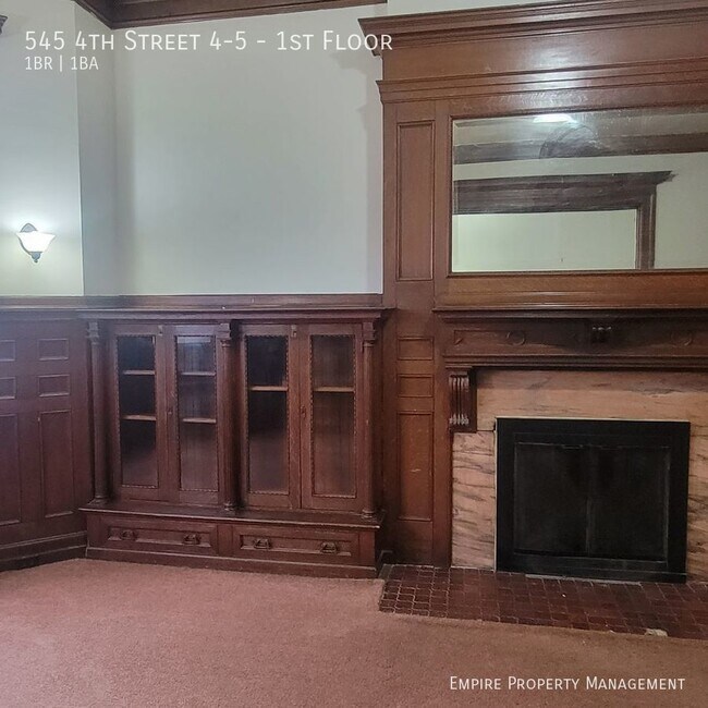 Building Photo - 545 4th St