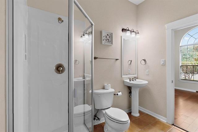 Building Photo - 4676 Crystal Creek Dr