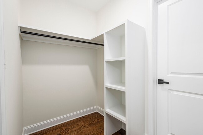 Building Photo - 1925 N 32nd St