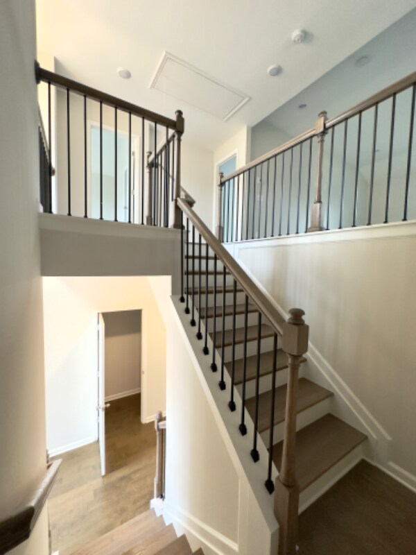 Building Photo - 664 Tiger Trl