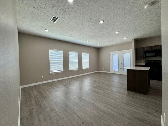 Building Photo - 203 N 13th St