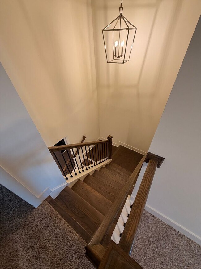 Building Photo - Unwind in Winder, with a Beautiful 3 Bed 2.5 Bath Townhome!