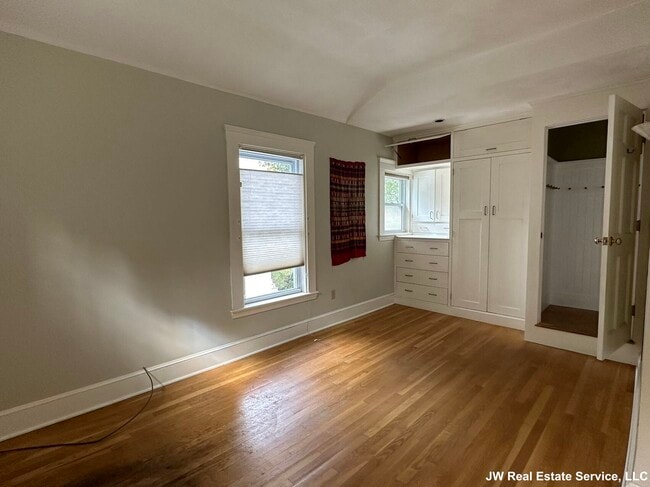 Building Photo - 9 Eddy St