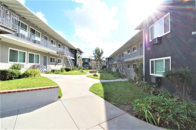 Building Photo - FOOTHILL VILLAGE