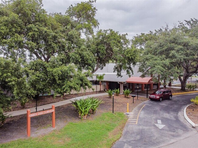 Building Photo - 8130 Braddock Cir