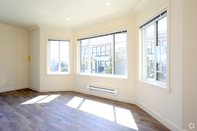2BR 2BA - Balboa Luxury Apartments