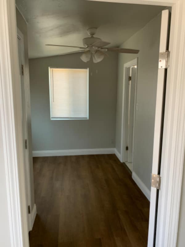 Building Photo - 176 N F St