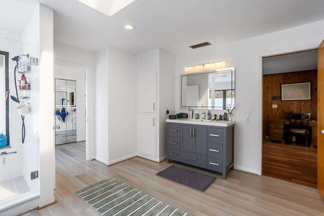 Building Photo - 2903 Banyan Blvd Cir NW