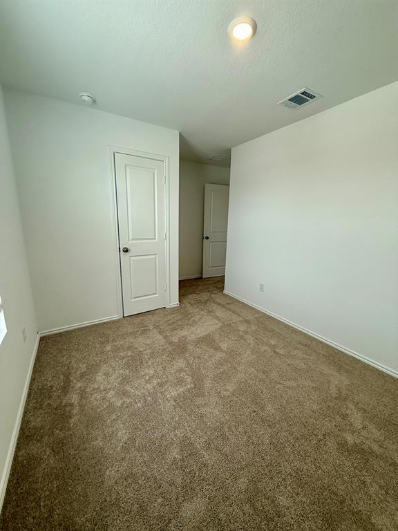 Building Photo - 214 Kyanite Dr