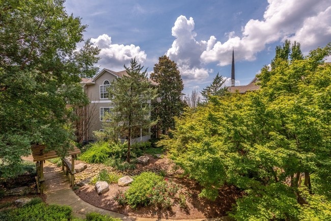 Building Photo - Condo in Hillmont of Green Hills