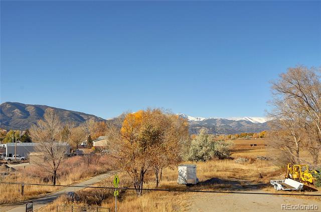 Building Photo - 519a Davidson Wy