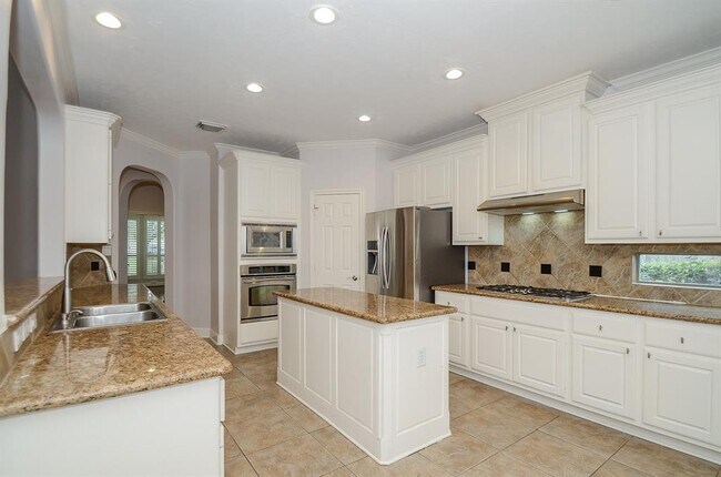 Building Photo - 15127 Oldtown Bridge Ct
