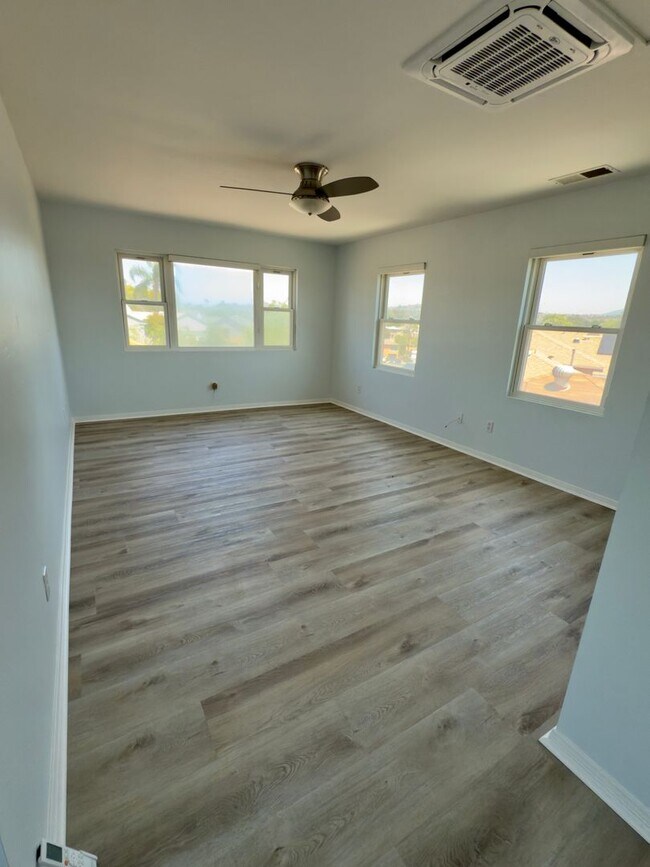 Building Photo - Renovated 3-Bedroom Home with Private Mast...