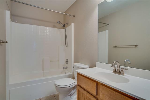 Building Photo - 2032 Peregrine Ct
