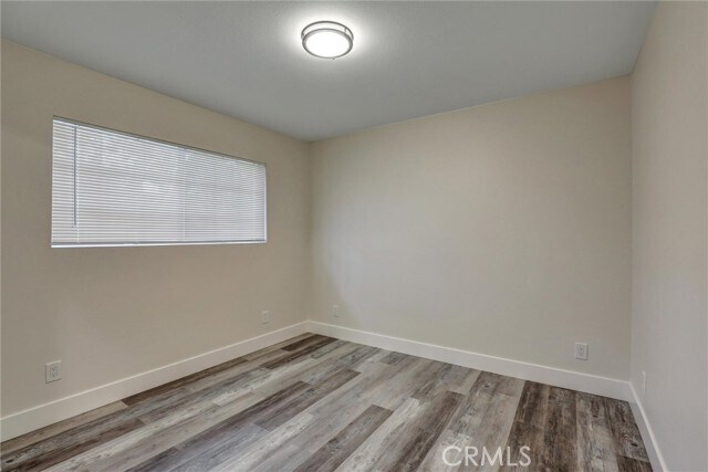 Building Photo - 404 E Glendale Dr