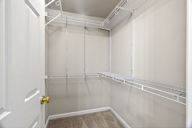 Building Photo - Available for Rent Now! Beautiful 2-Bedroom, 2-Bath Condo in a Prime Location!