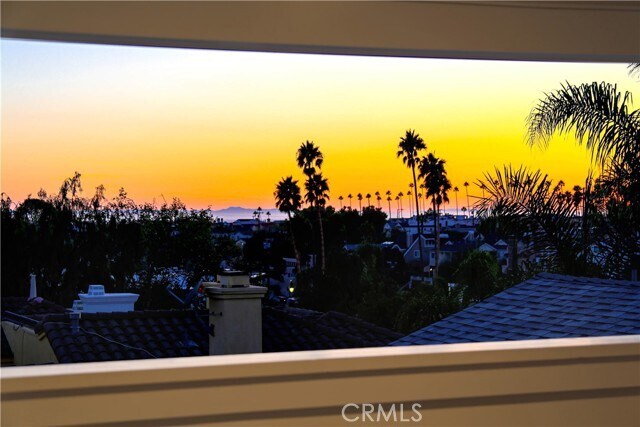 Building Photo - 512 Jasmine Ave