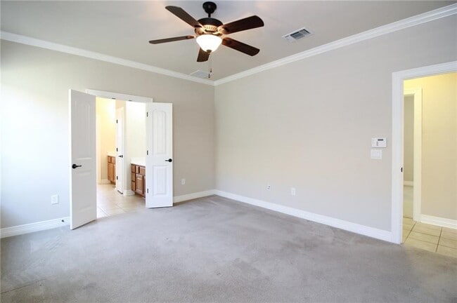Building Photo - 4225 Threadgill St
