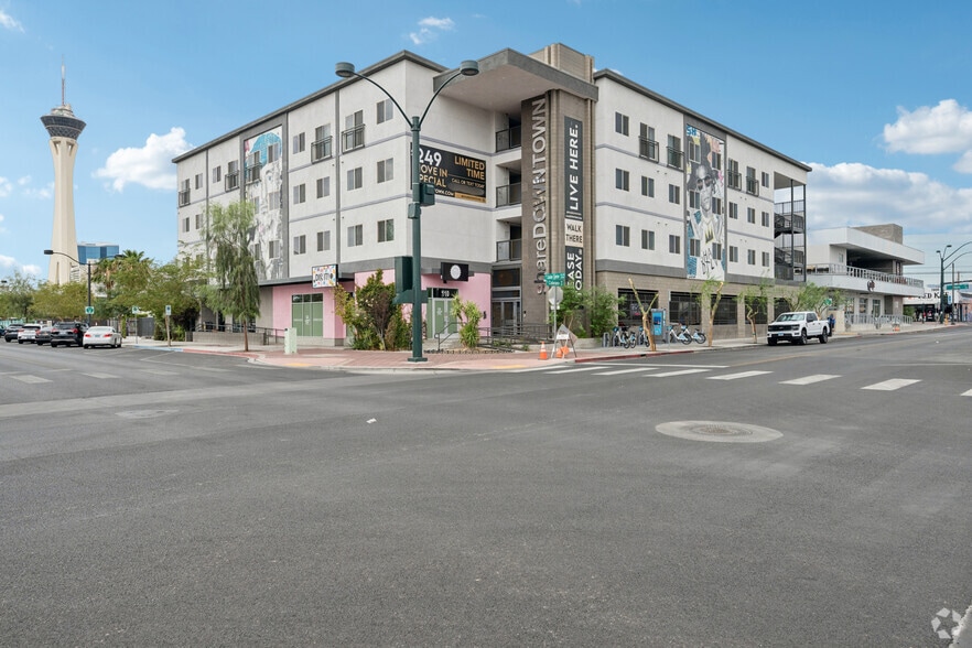 Primary Image - shareDOWNTOWN - Arts District