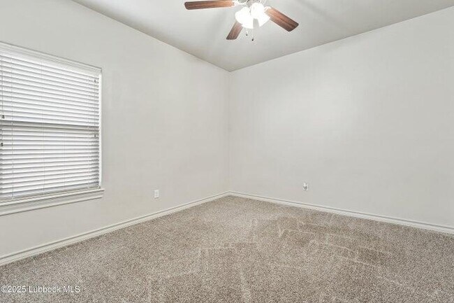 Building Photo - 5303 Lehigh St