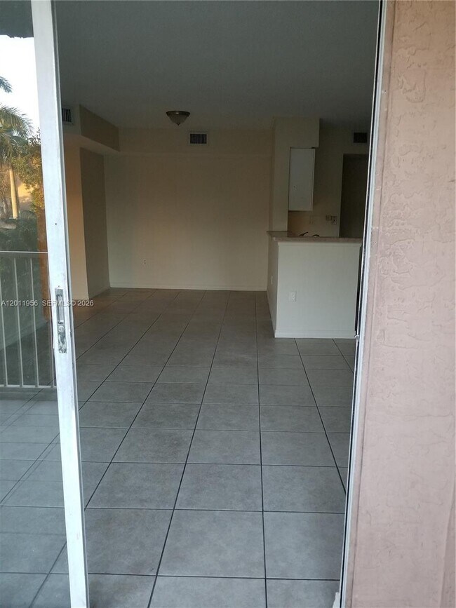 Building Photo - 15241 SW 80th St