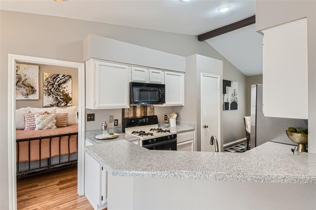 Building Photo - 1504 Spiderlily View