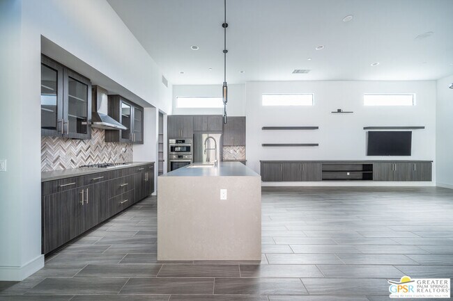 Building Photo - 2759 Mystic Mountain View