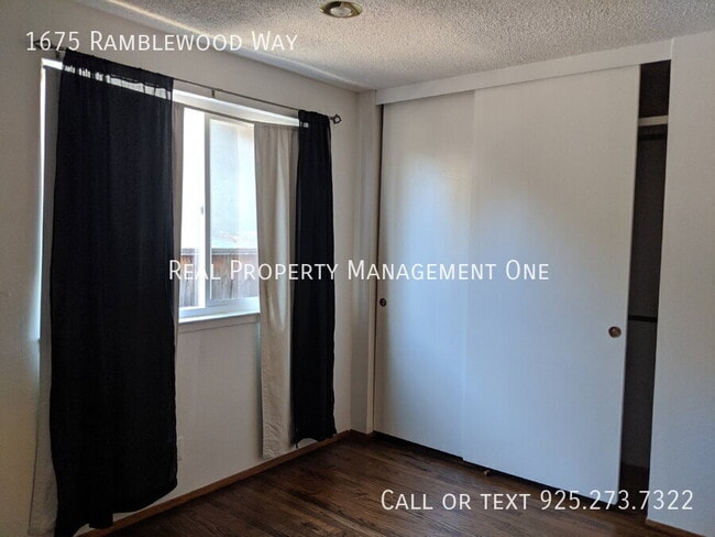 Building Photo - 1675 Ramblewood Way