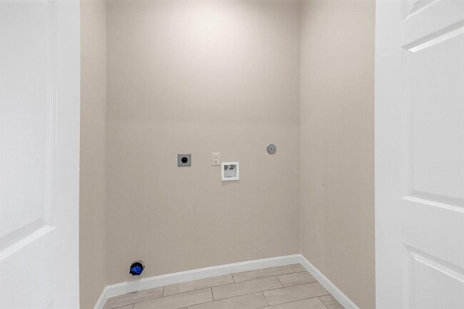 Building Photo - 20603 Marilyn Ln