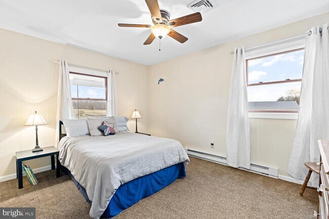 Building Photo - 1573 Garrisonville Rd