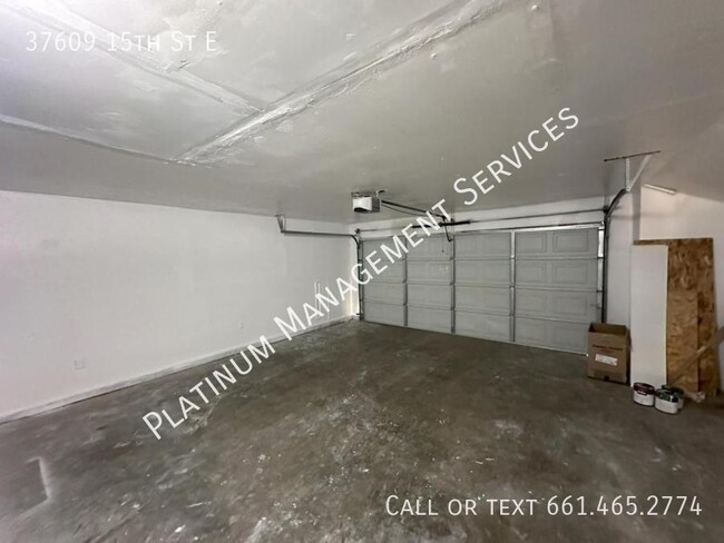 Building Photo - 37609 15th St E