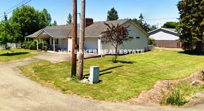 Building Photo - 3Bd/2Ba Single Story Home-For viewing!