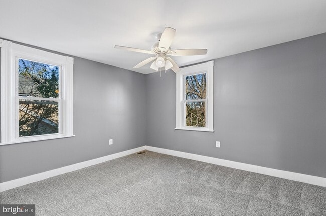 Building Photo - 3014 Royston Ave