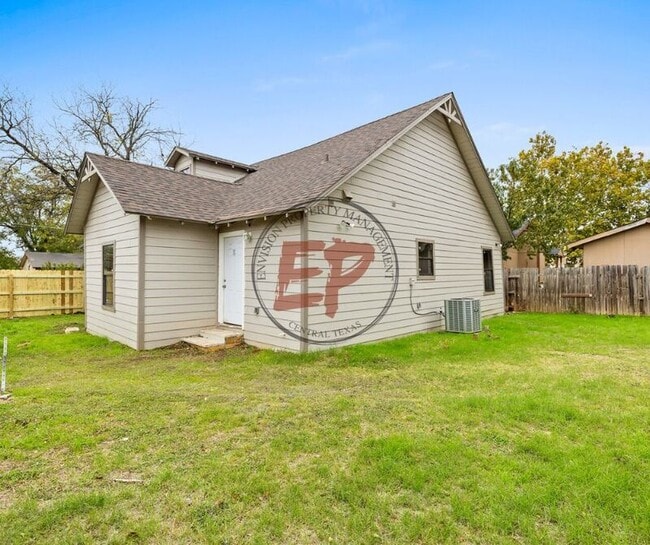 Building Photo - 507 Harbour Ave