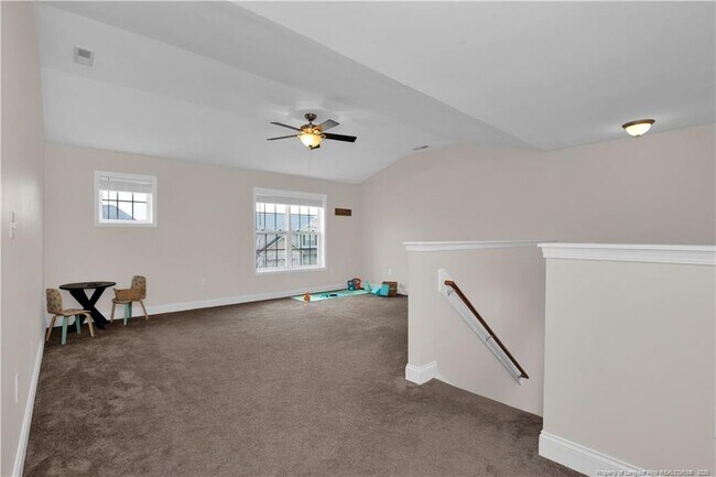 Building Photo - 313 Fountain Grove Dr