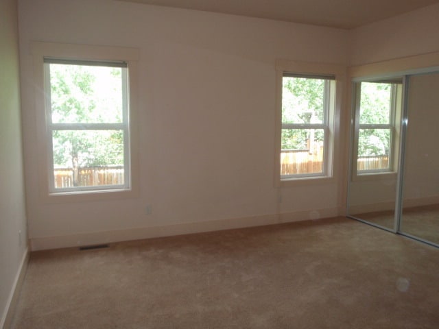 Building Photo - House in the Rattlesnake area