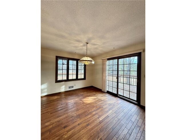 Building Photo - 3601 125th Ave NE