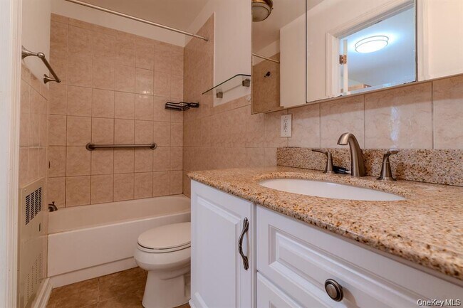 Building Photo - 21 Mt Snow Ln