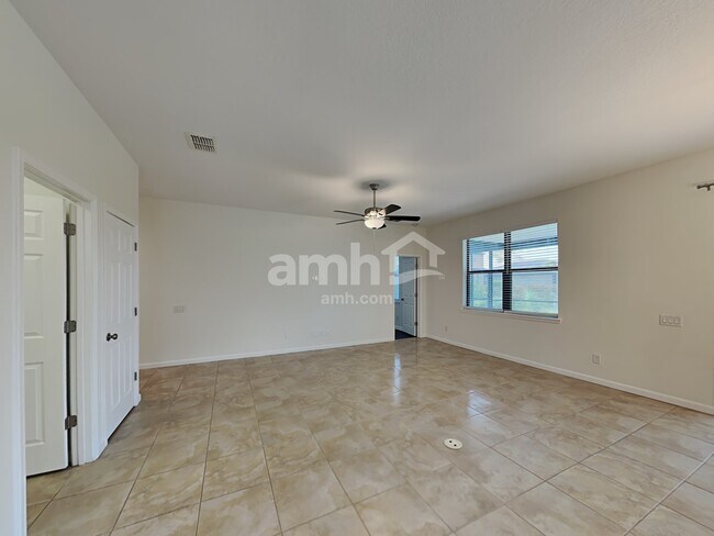 Building Photo - 5562 107th Terrace E