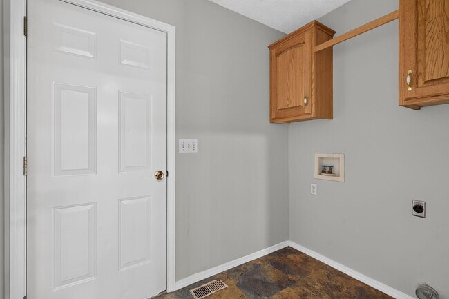 Building Photo - 1006 Cobblefield Way