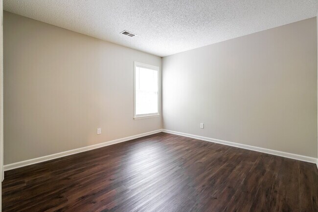 Building Photo - 4415 Feather Way